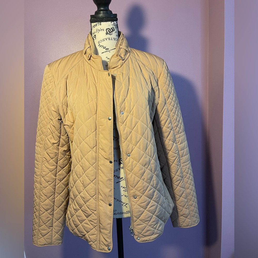Tan Quilted Jacket, Size L.